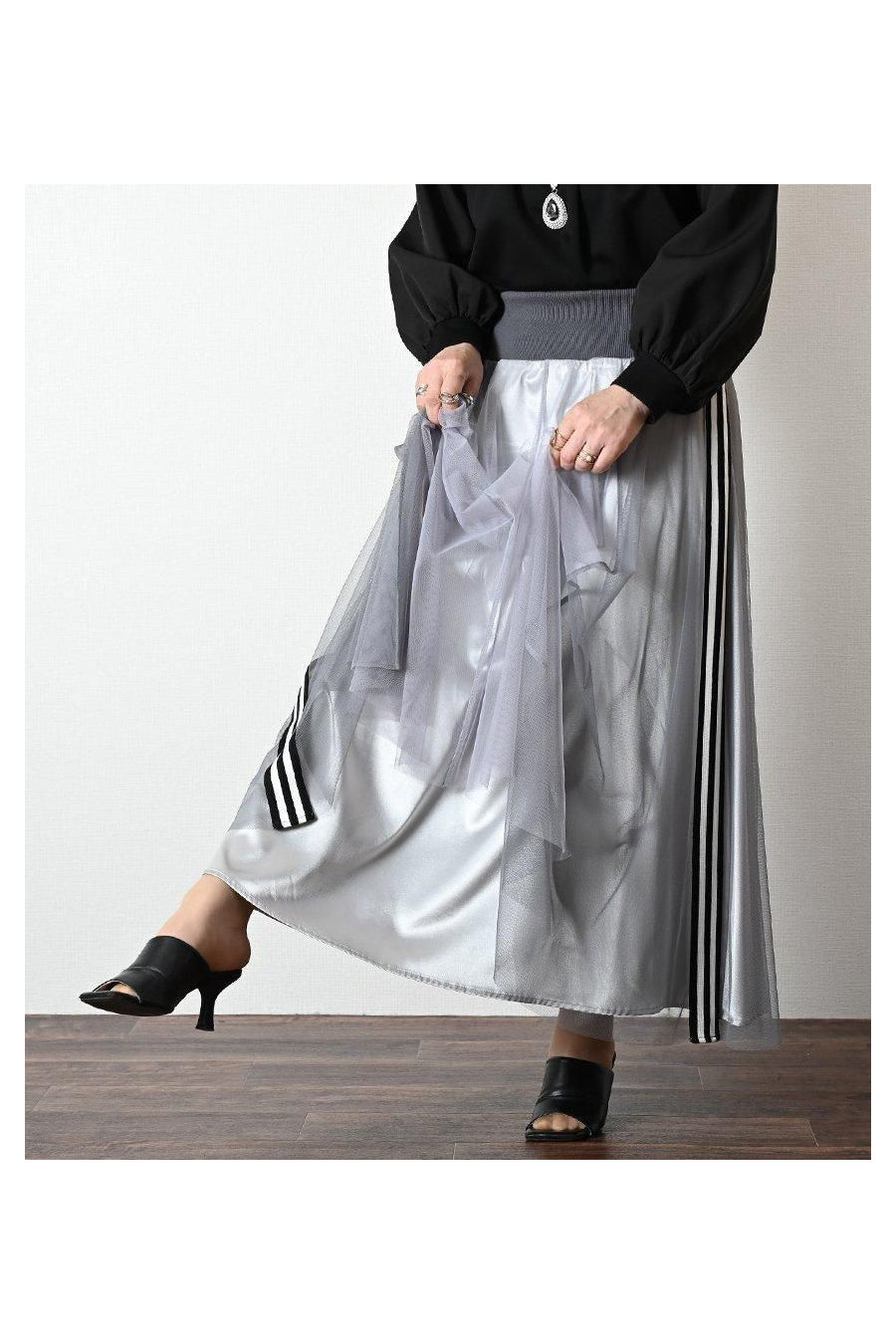 サイドテープシャイニーチュールレイヤードスカート