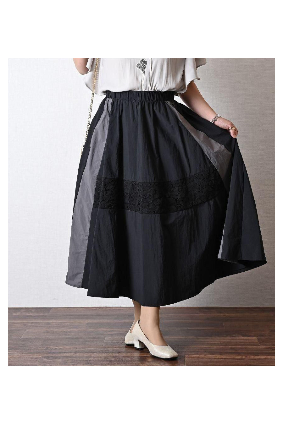 バイカラーナイロンワッシャー&レースフレアスカート