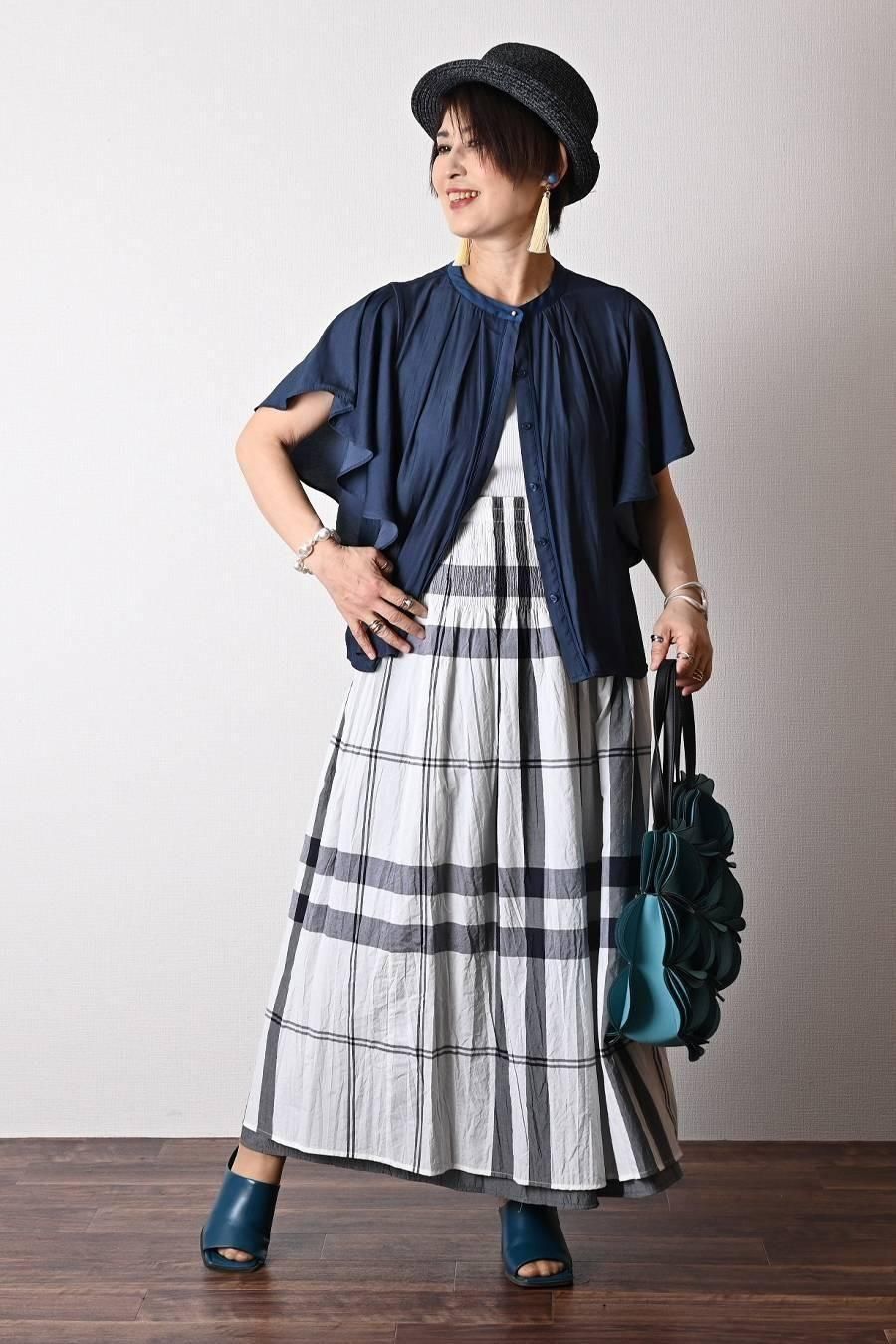 希少綾織微光沢フリル袖ブラウス+マキシ丈 リバーシブルハイウエストスカート2点セットコーデ