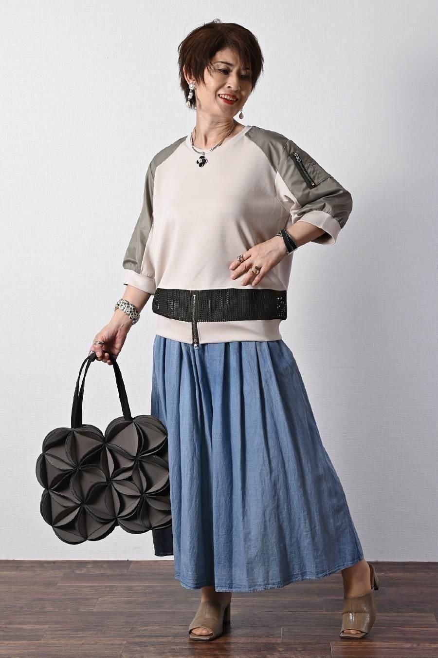 柔らか五分袖プルオーバー+軽量ソフトワイドパンツ2点セットコーデ