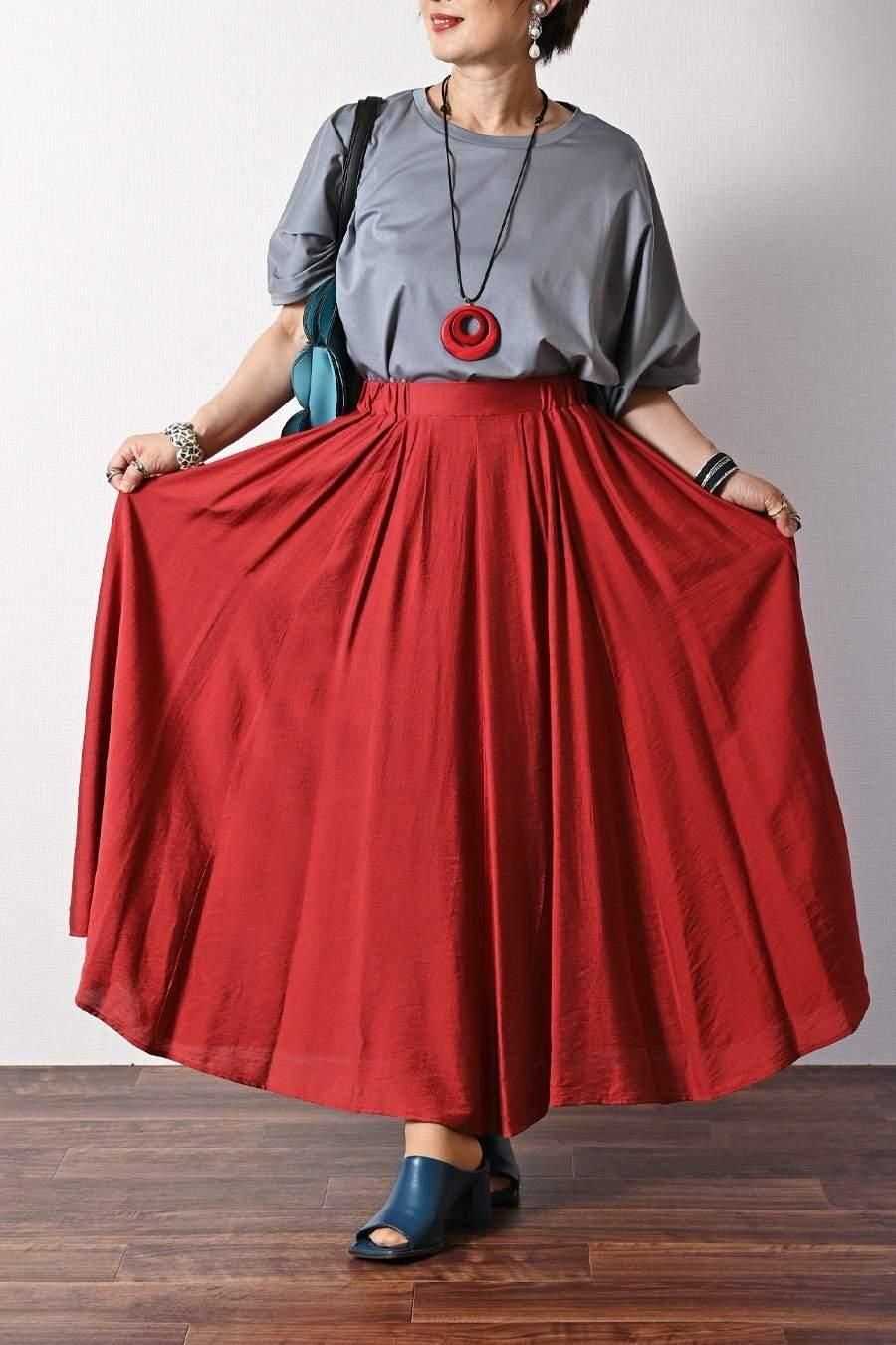 スクエア型チュール切り替えプルオーバー+微光沢8枚接ぎフレアスカート