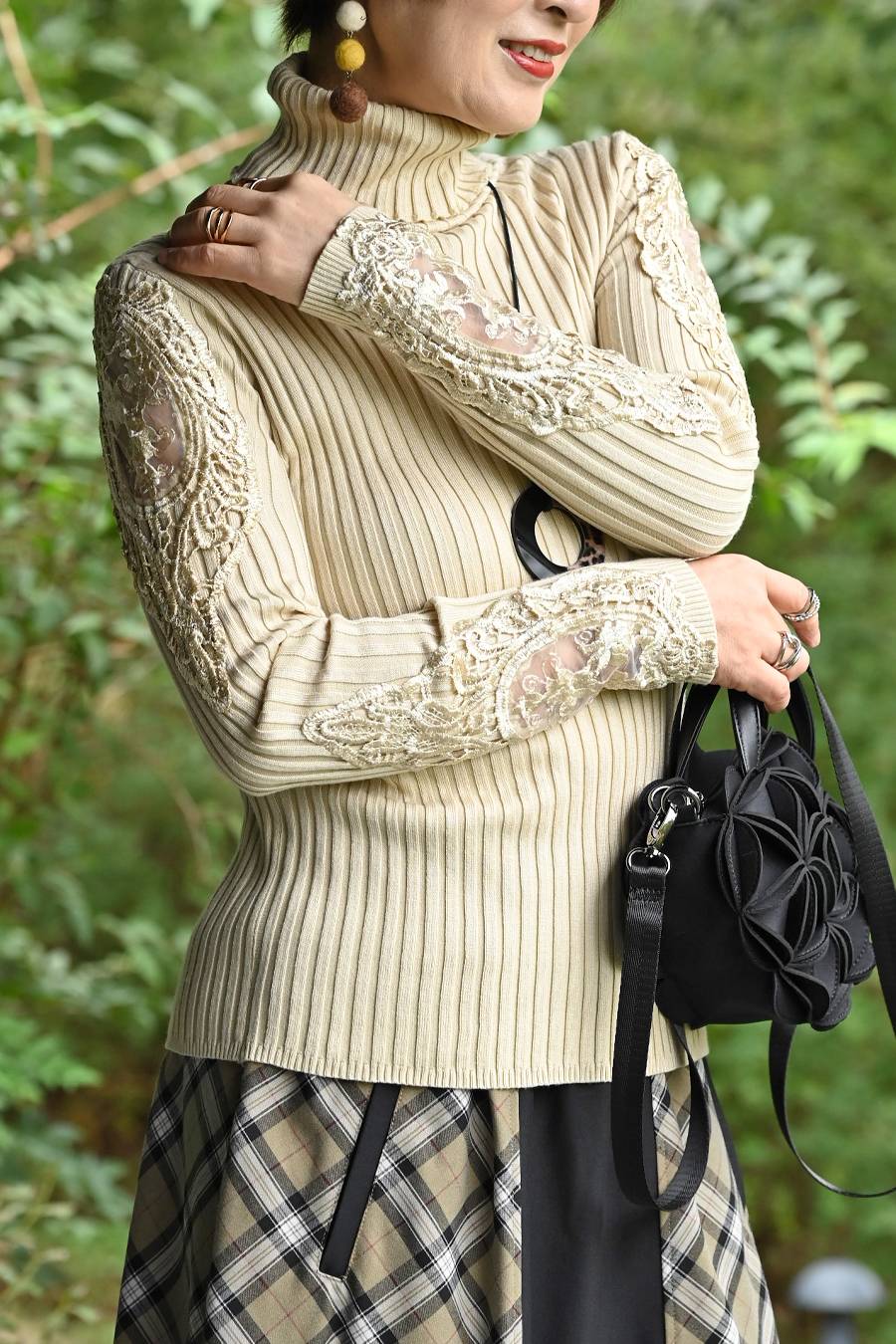 心踊るニット!ゴージャスレースリブニットソー