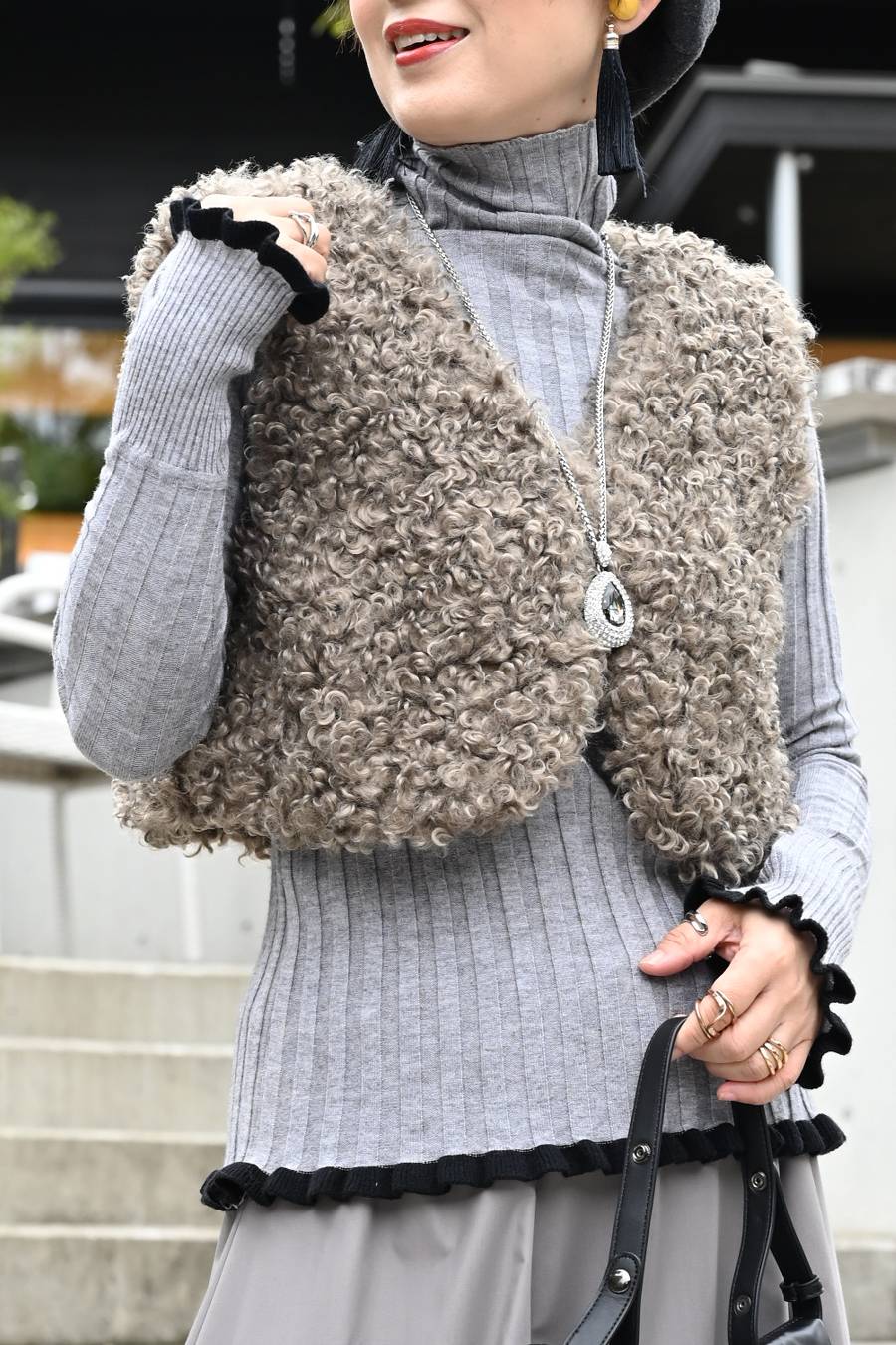 プードルファー ショートベスト – Donna Libera