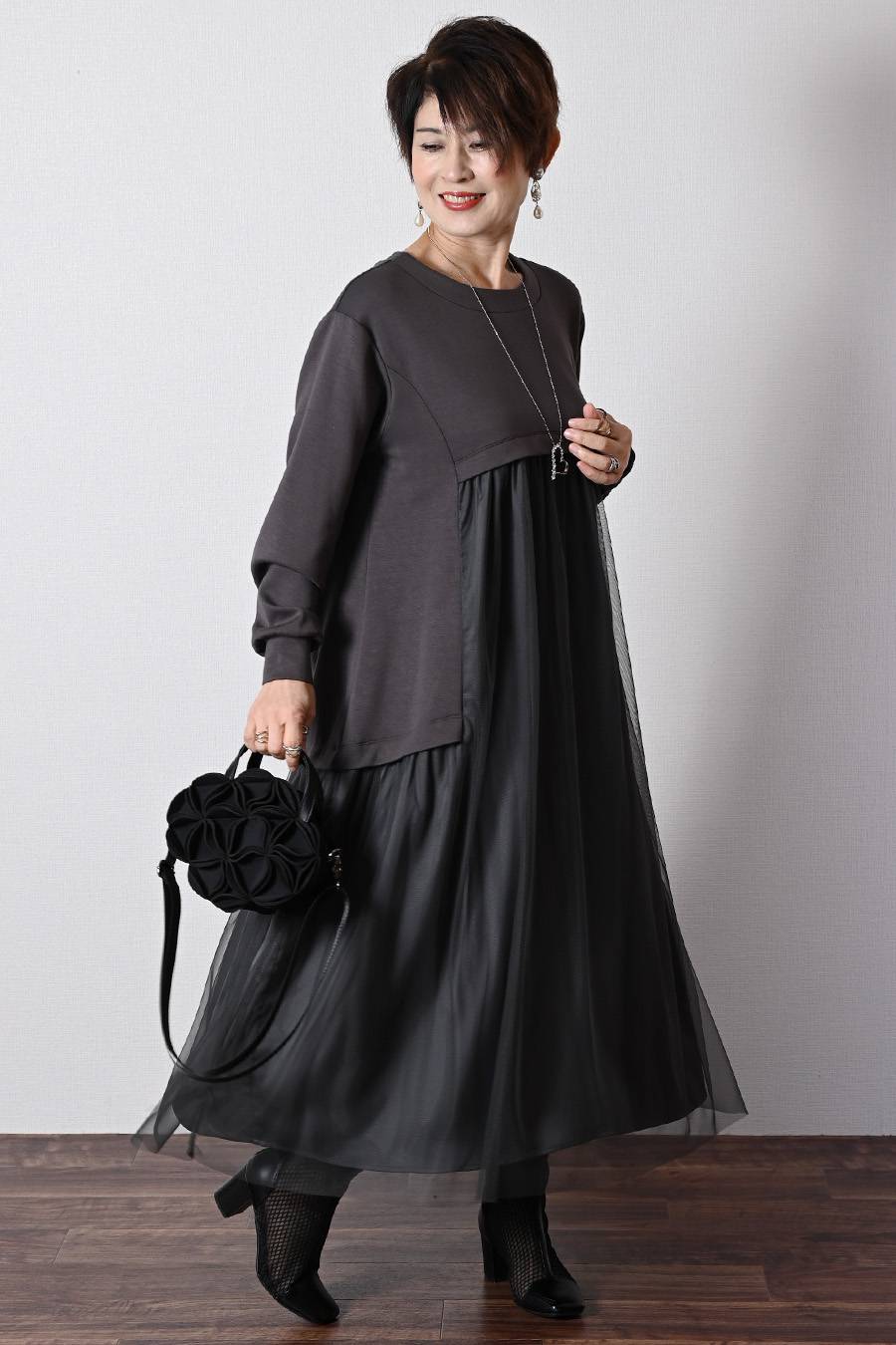 ゆったり柔らかふわり!ソフトポンチ×チュールワンピース