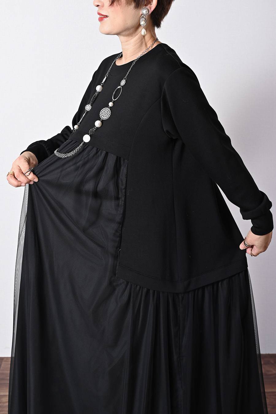 ゆったり柔らかふわり!ソフトポンチ×チュールワンピース