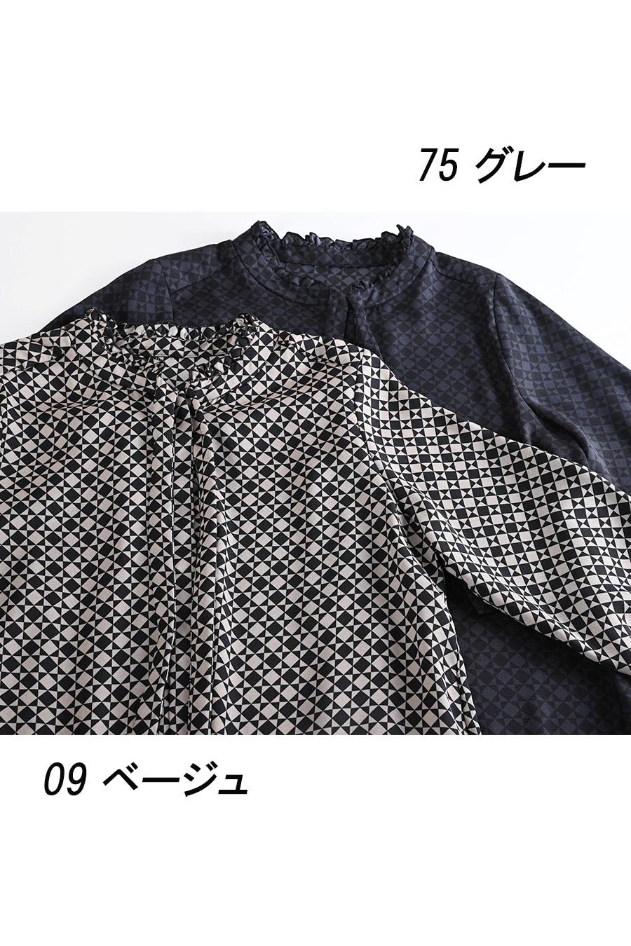 バックサテン風プリント ボウタイ付きブラウス