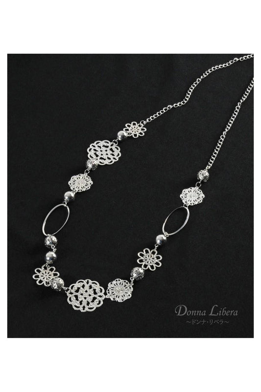 軽量フラワーロングネックレス