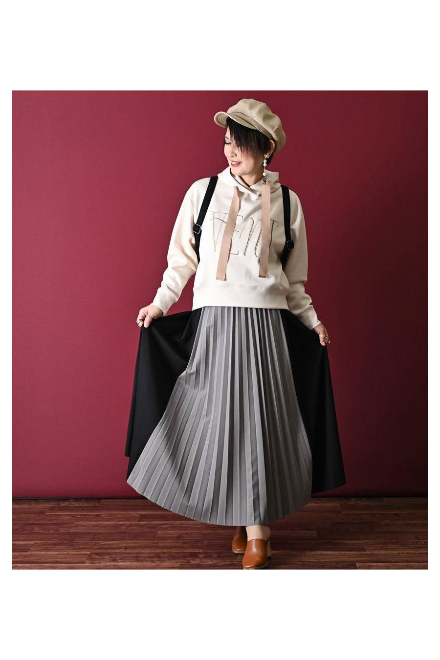細見えと脚長効果！バイカラープリーツ 切り替えスカート