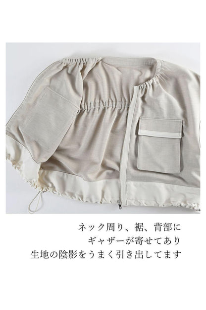 ロングシーズン活躍！ギャザー＆ZIP キャップスリーブベストジャケット