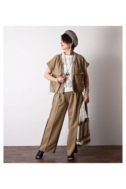 ロングシーズン活躍！ギャザー＆ZIP キャップスリーブベストジャケット