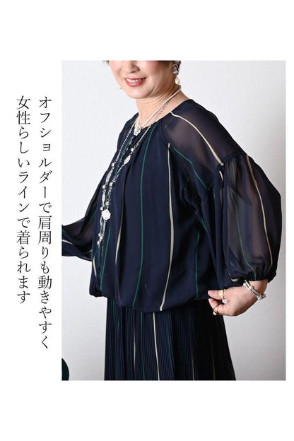 軽涼フェミニン！バストゆったり！シフォンプリント タック＆ギャザーブラウス