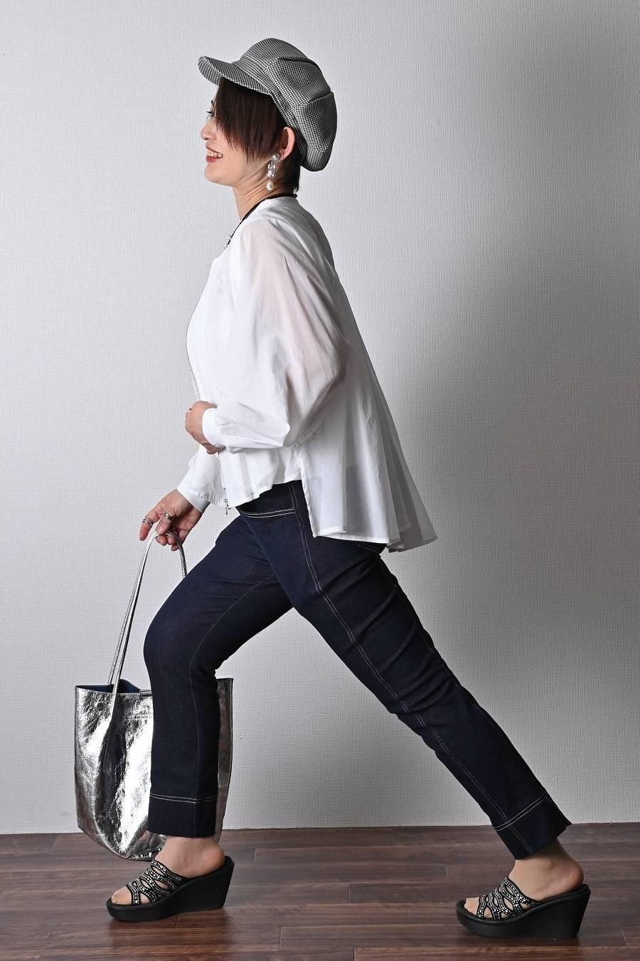 バックフレア ZIPupジャケット＋魔法のデニム2点セットコーデ