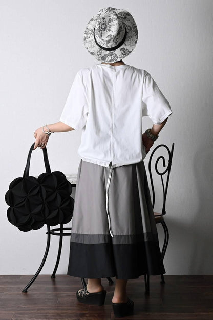 フロッキープリント＆パール 格上カットソー＋トリコロールフレアスカート2点セットコーデ