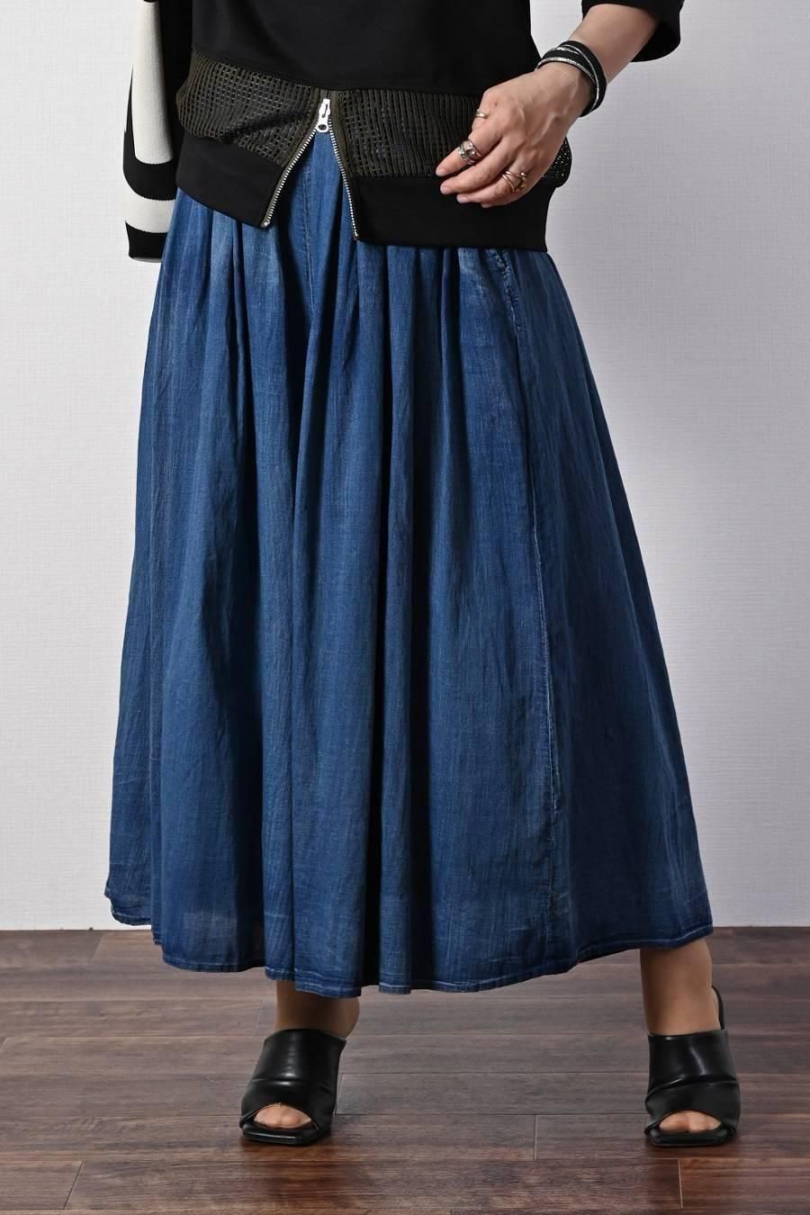 スカート見え！軽量ソフトワイドパンツ