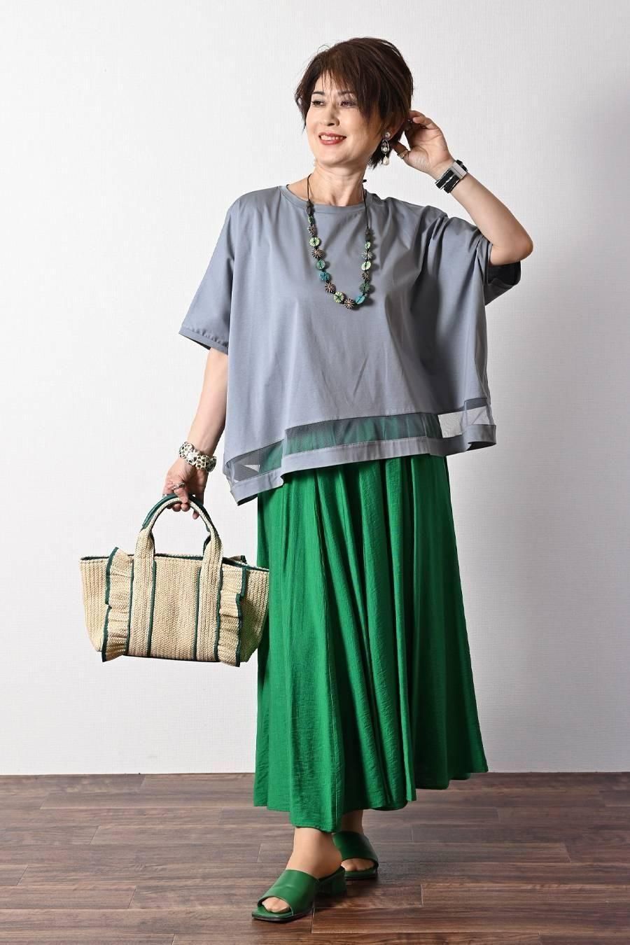 スクエア型ビッグシルエット！ひんやりシルケット チュール切り替えプルオーバー