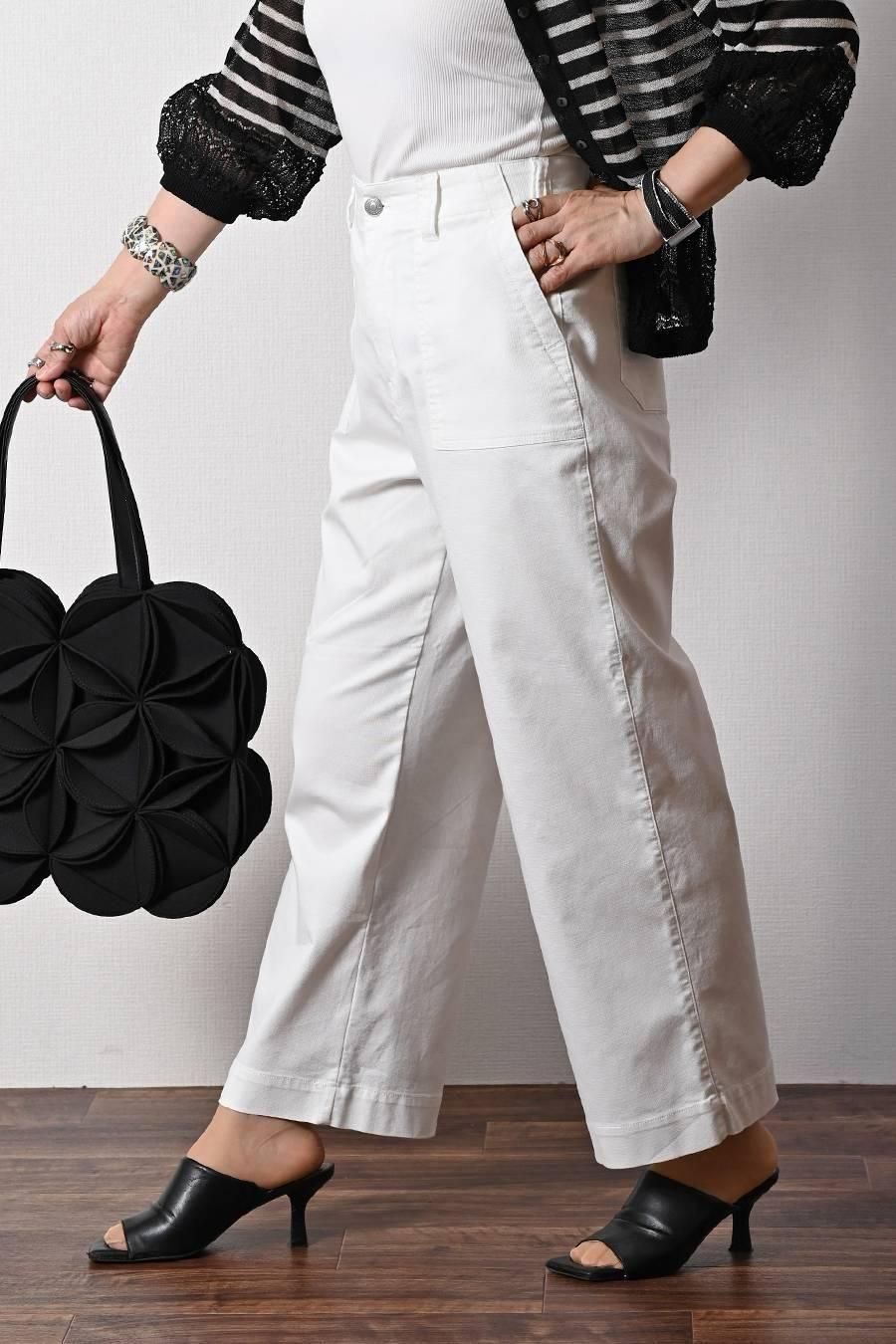 バイカラーアシメトリープルオーバー+ベイカー風ストレッチワイドパンツ2点セットコーデ