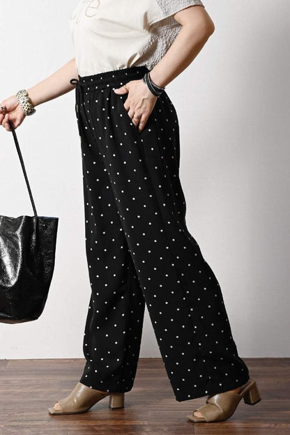 異素材切り替え ロゴ入りカットソー+水玉プリントワイドパンツ2点セットコーデ