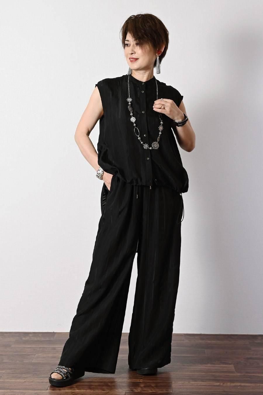 脚長高身長さん向け！驚きの軽さ！シャドーストライプワイドパンツ
