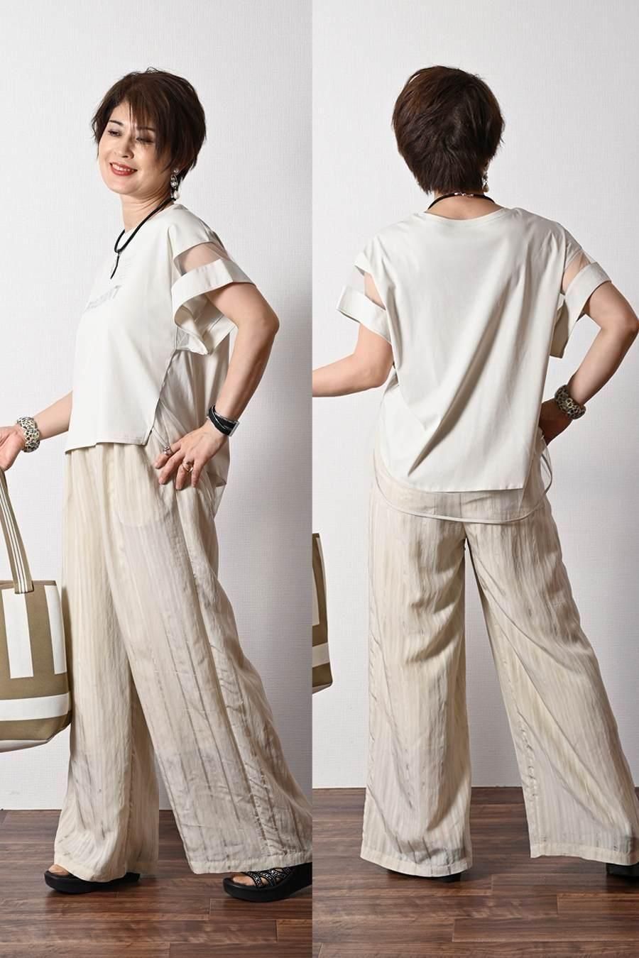 大人の理想の肌見せが叶う！箔プリント＆チュール切り替えカットソー