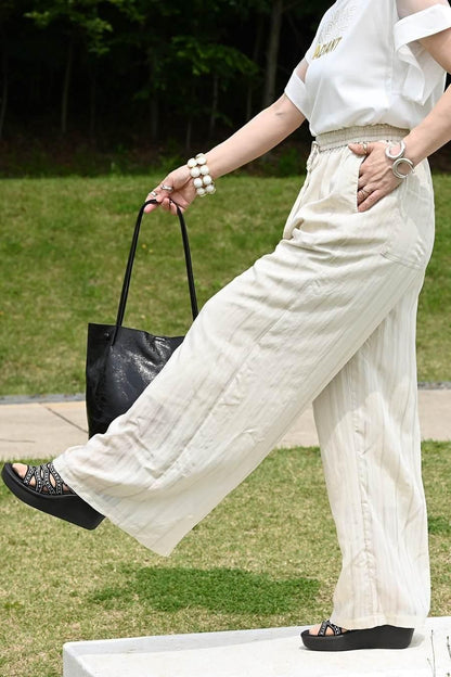 箔プリント＆チュール切り替えカットソー+シャドーストライプワイドパンツ2点セットコーデ