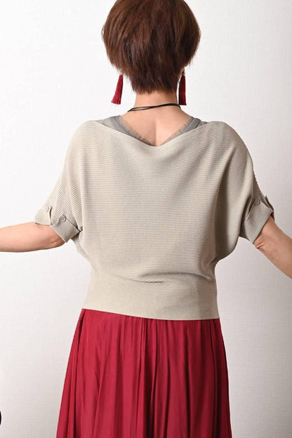 編地がキレイなボートネックニット