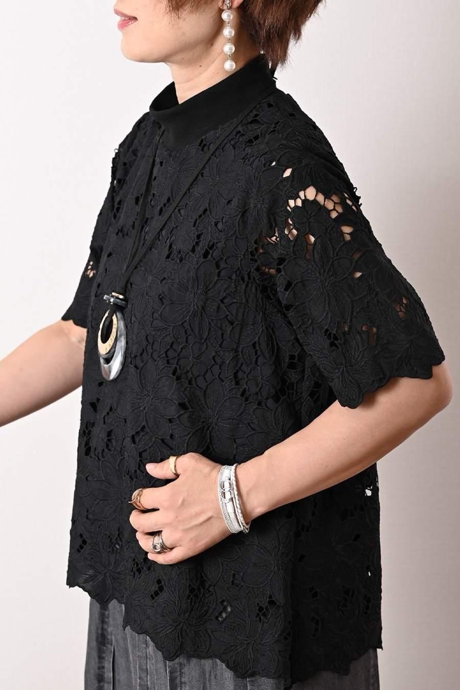 レース ブラウス＋サテン風ワイドパンツ2点セット　＜クーポンでメンバーPriceからMAX10%OFF＞