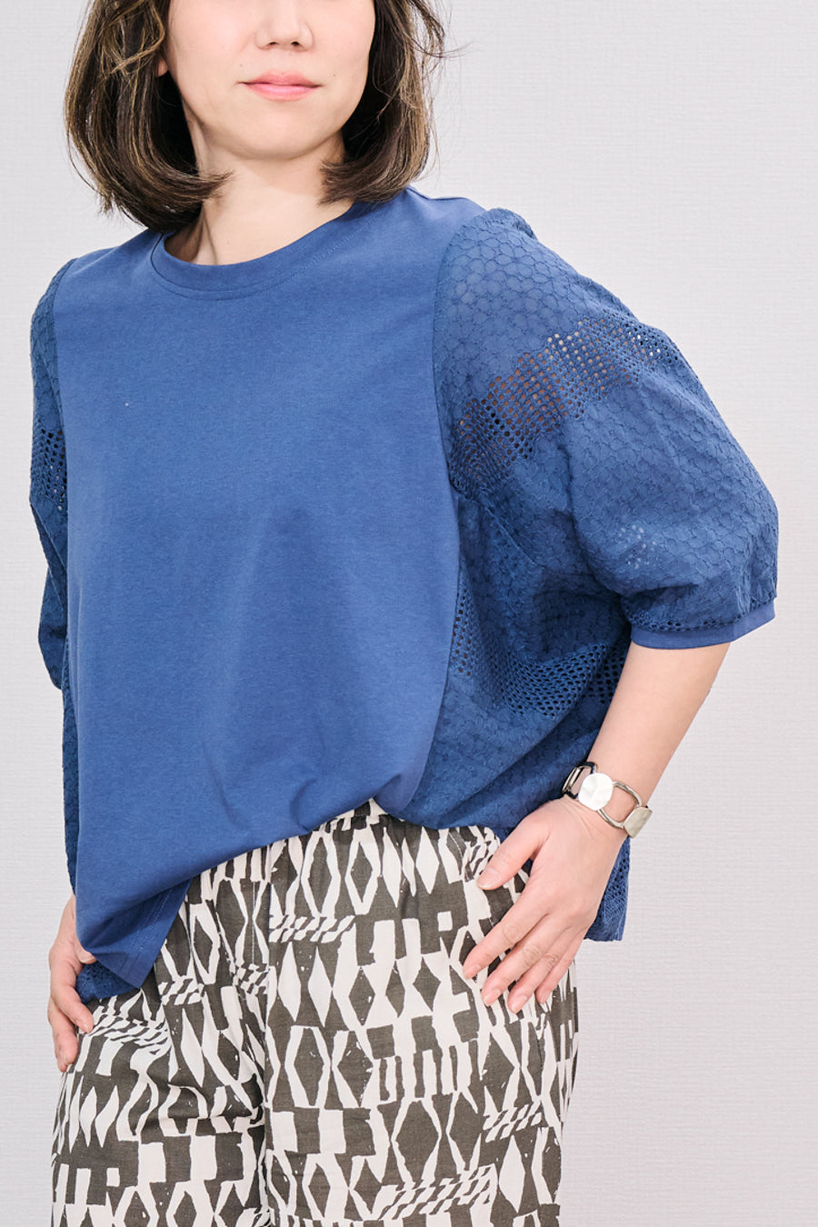 【大人の透け感】パネル刺繍レース 切替ドルマンカットソー