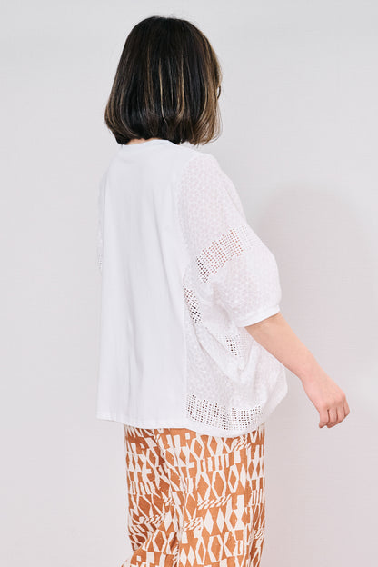 【大人の透け感】パネル刺繍レース 切替ドルマンカットソー
