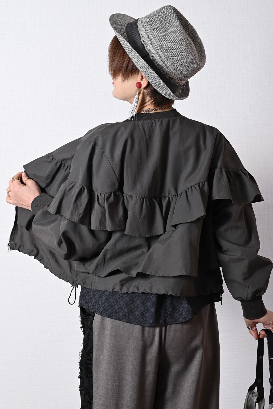 総フリルティアード ショートジャケット