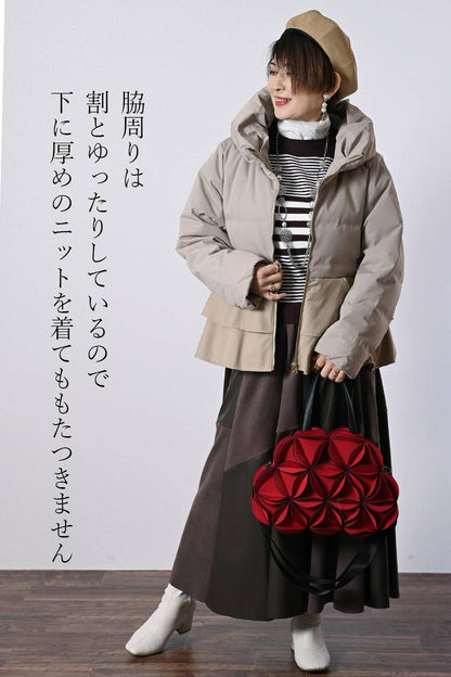 まさに大人女性の為のアウター！ペプラム切り替えダウンジャケット