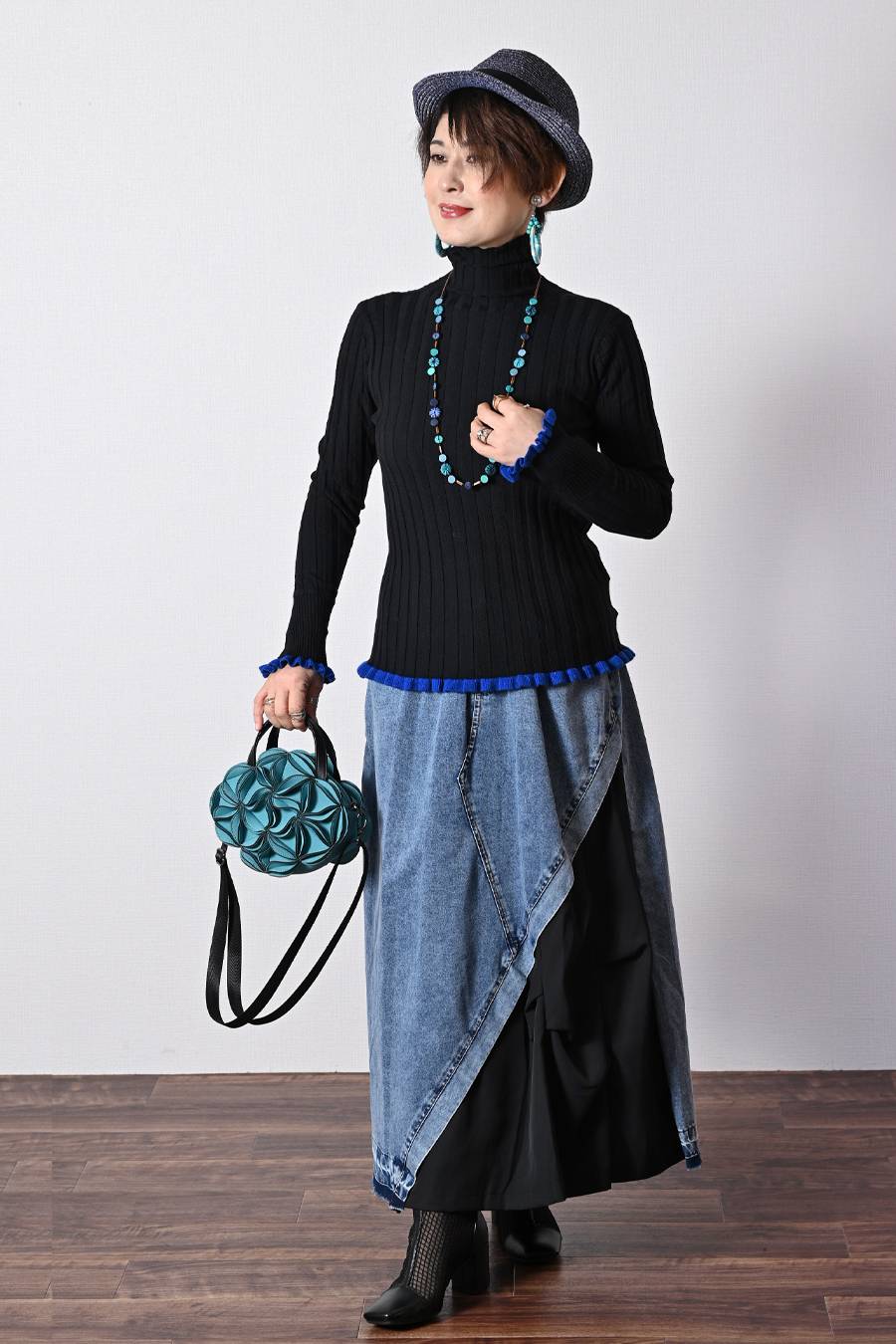 異素材切り替えランダムタックデニムスカート