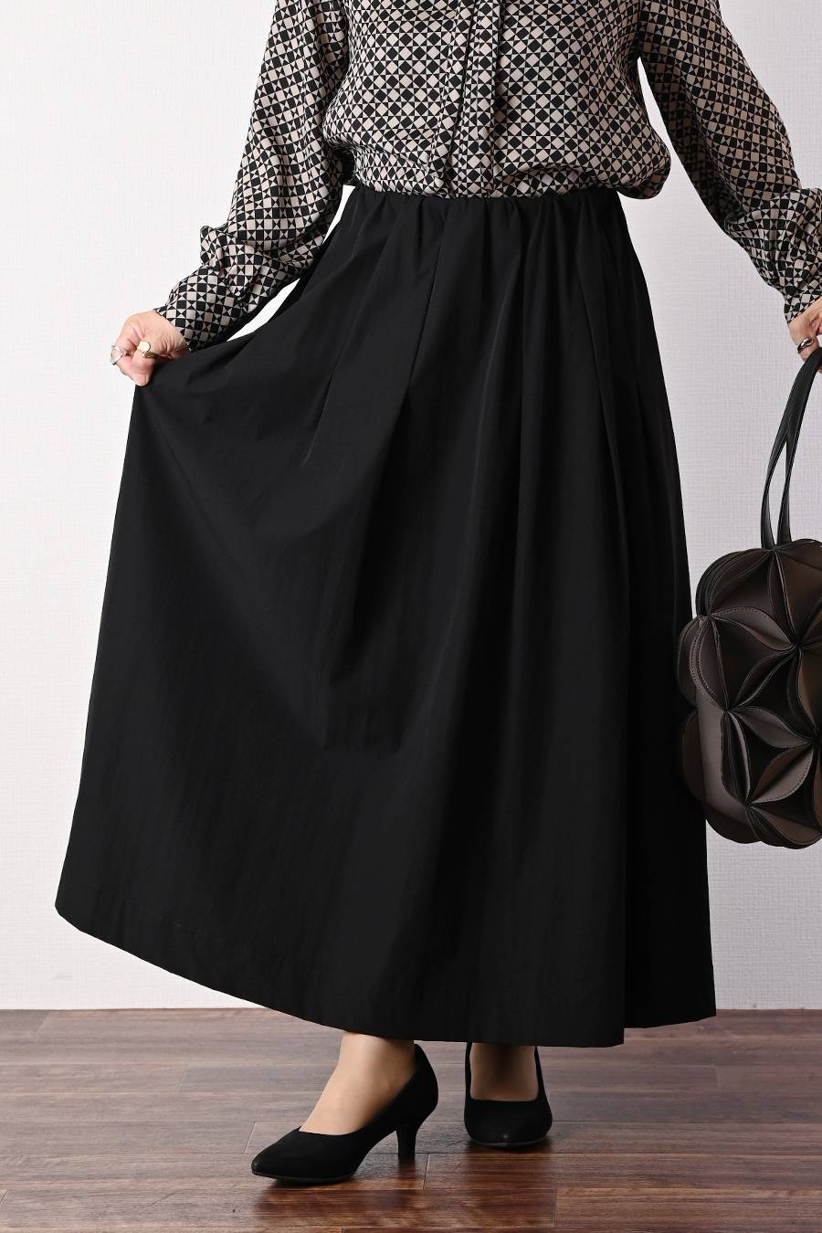 軽量タック＆ギャザー フレアスカート – Donna Libera