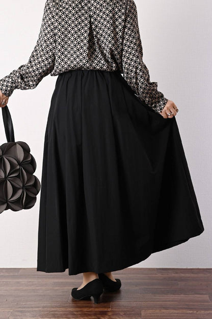 軽量タック＆ギャザー フレアスカート