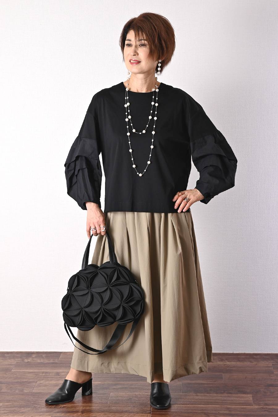 軽量タック＆ギャザー フレアスカート