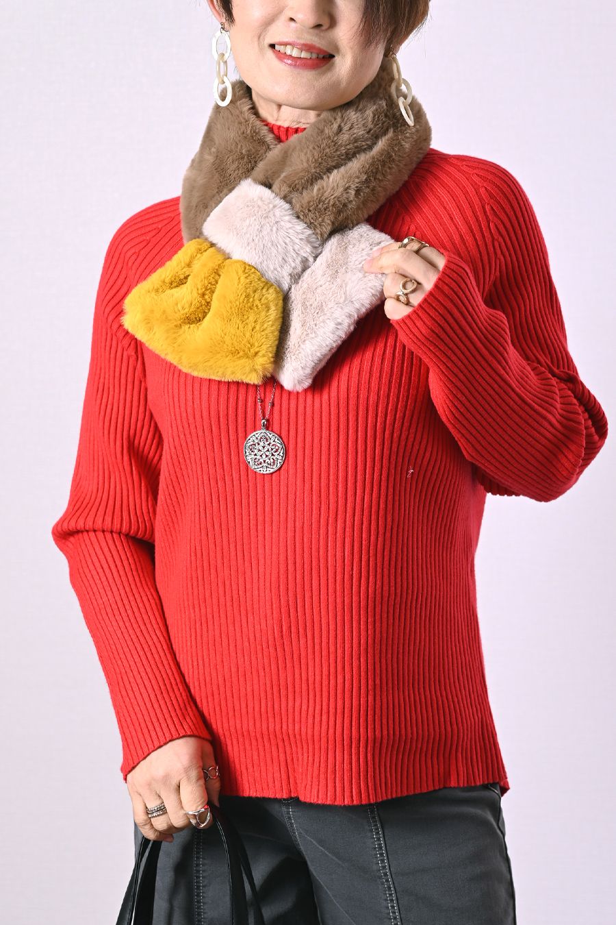 スーパーソフトエコファーネックウォーマー