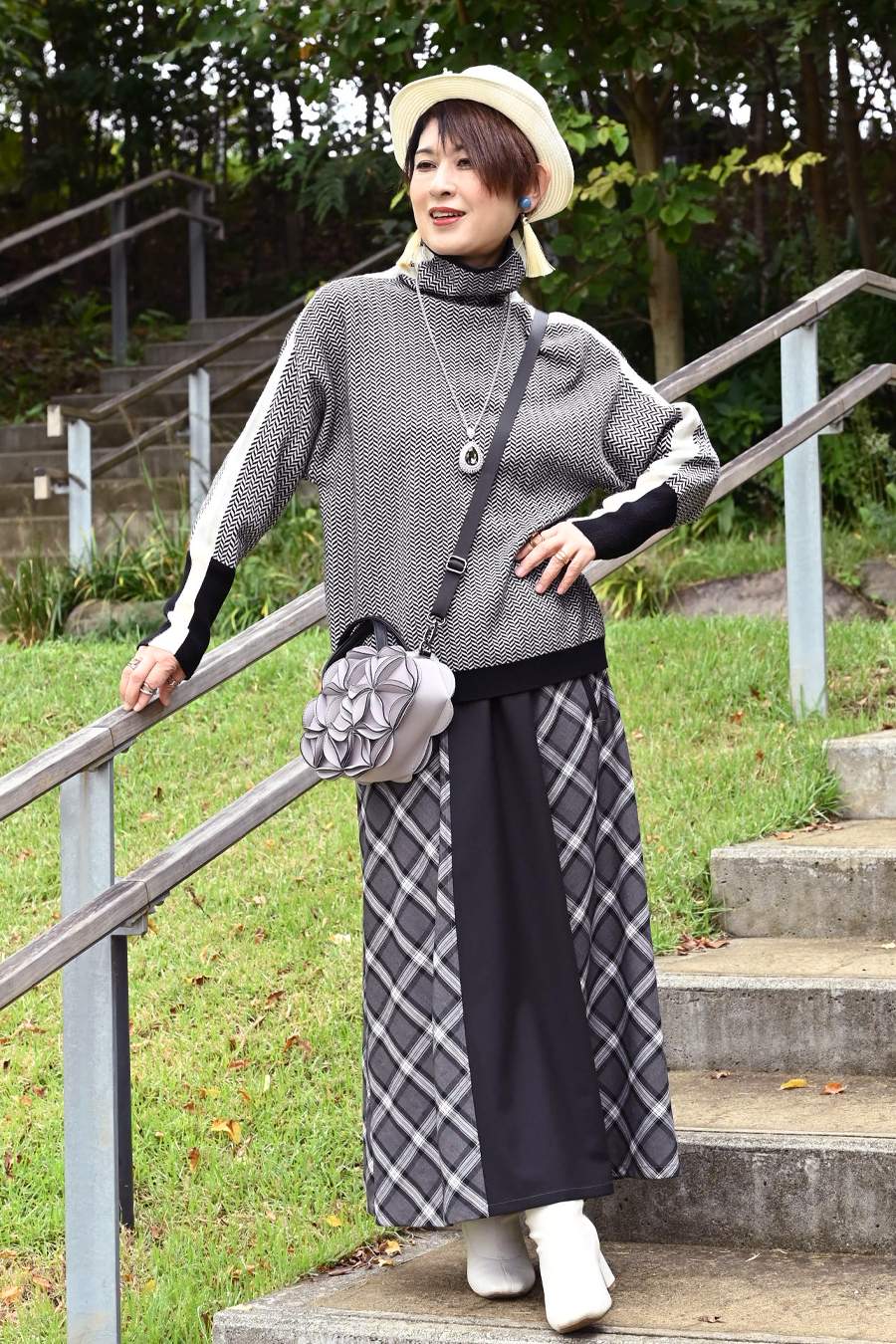 体型拾わない華やかニット！ヘリンボーン配色ニット