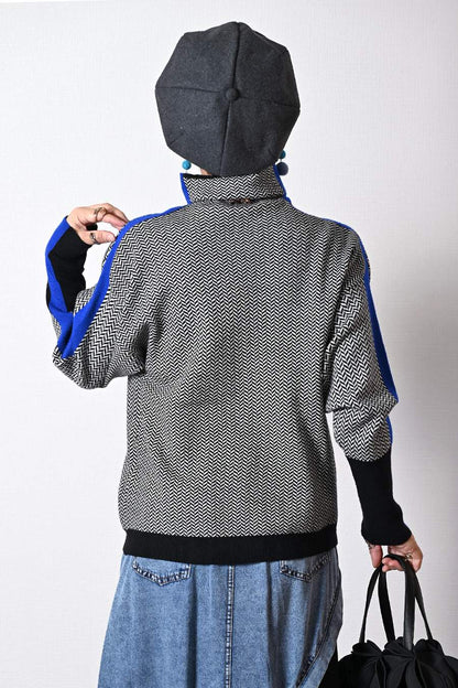 体型拾わない華やかニット！ヘリンボーン配色ニット