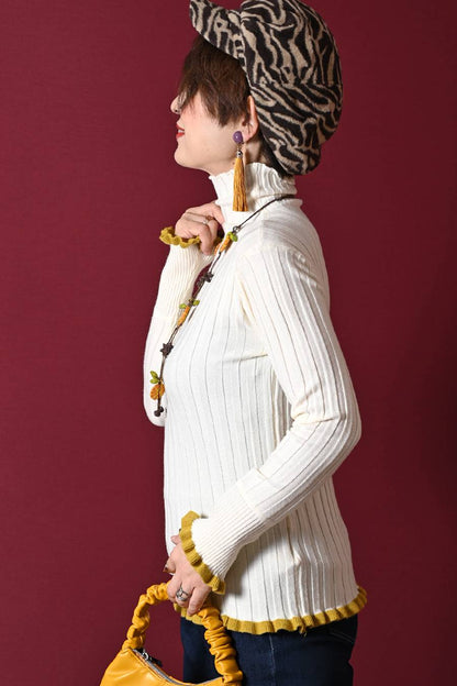 柔らかワイドリブ 裾フリル配色ニット