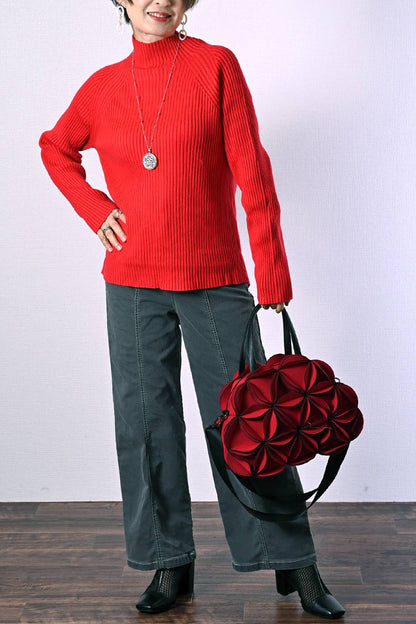 定番のメガヒットロングラン！バックスリットリブニット