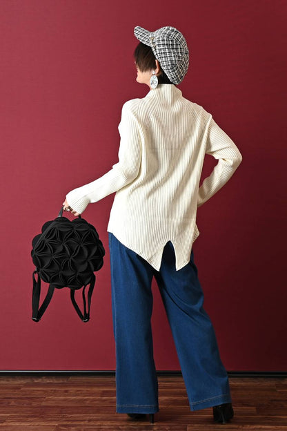 定番のメガヒットロングラン！バックスリットリブニット