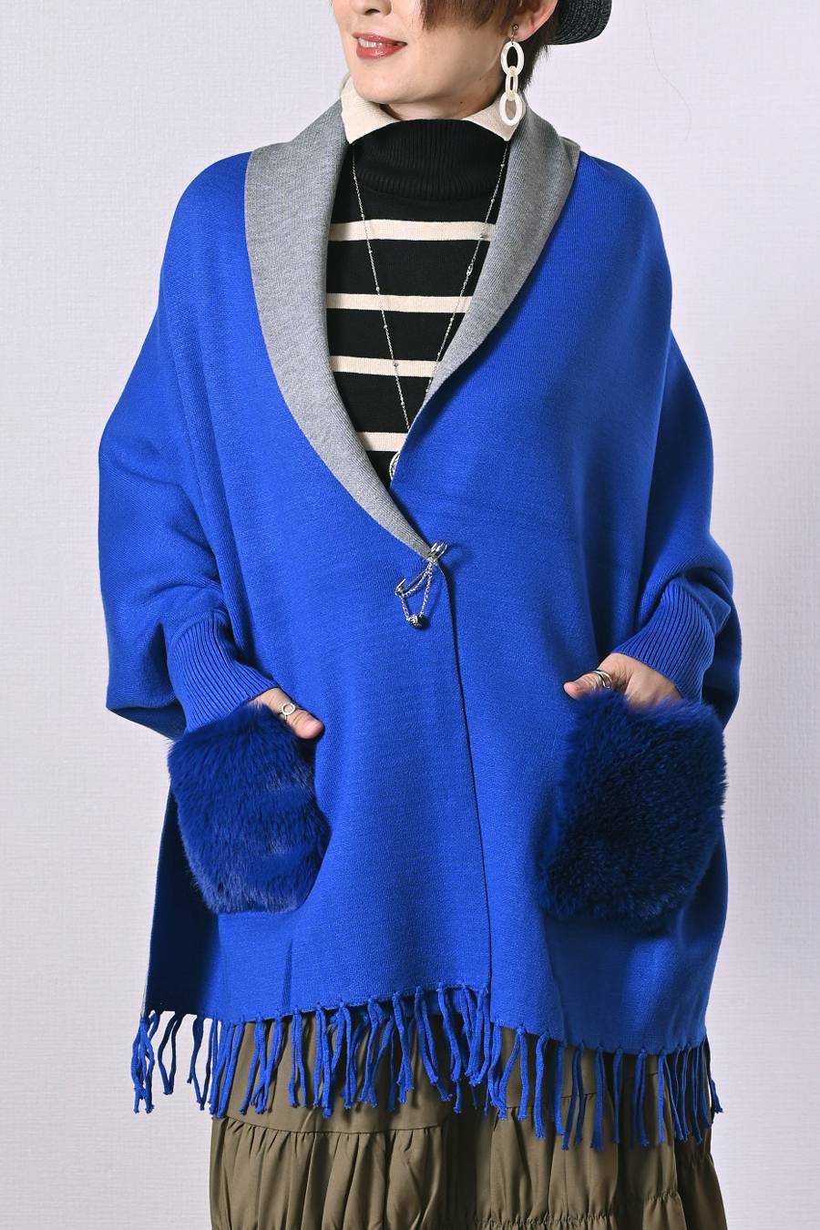 エコファー袖付きストールポンチョ