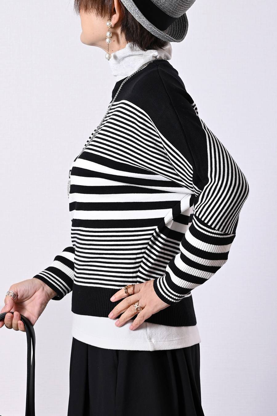 細見え脚長効果！ドルマンボーダーニット