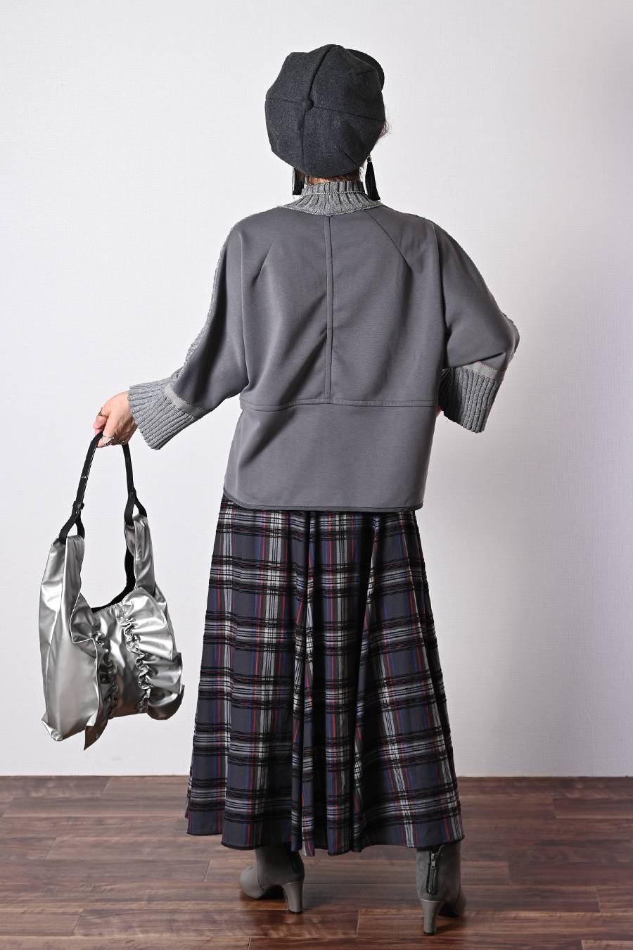 ニット×ポンチコンビ暖かプルオーバー