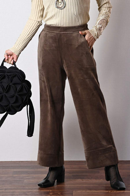 ニット×ポンチコンビプルオーバー＋ストレッチコーデュロイパンツ２点セットコーデ