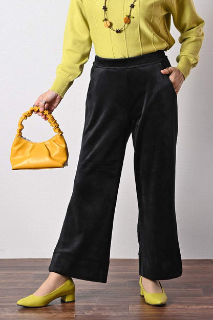 ニット×ポンチコンビプルオーバー＋ストレッチコーデュロイパンツ２点セットコーデ