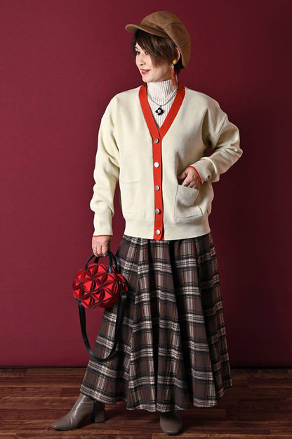 ビビット配色Ｖネックバイカラーカーディガン