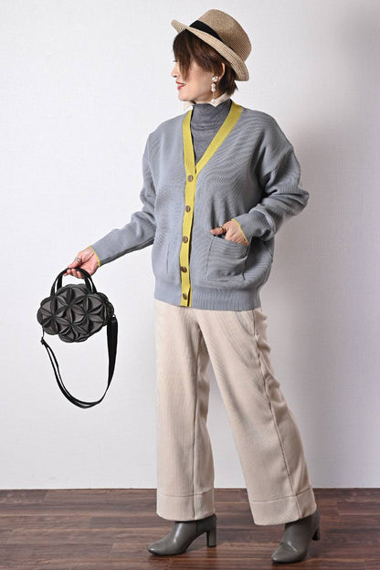 ビビット配色Ｖネックバイカラーカーディガン