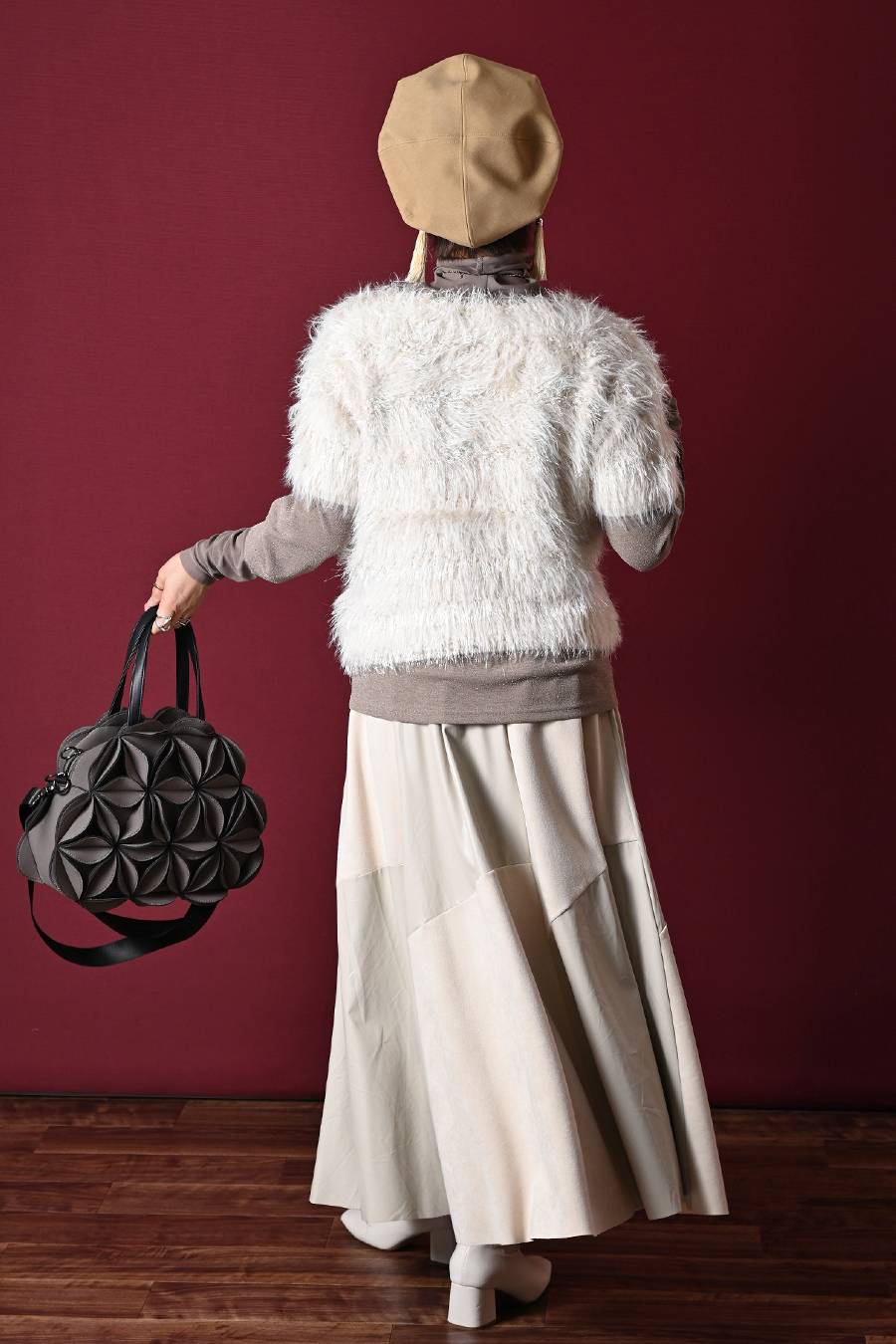 ゴージャス華やか！ショートスリーブシャギーニット