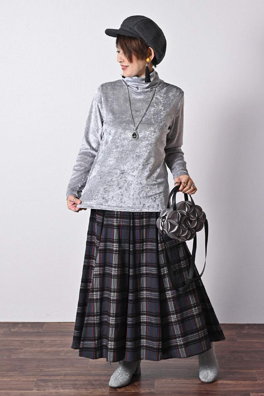 クラッシュベロア風カットソー