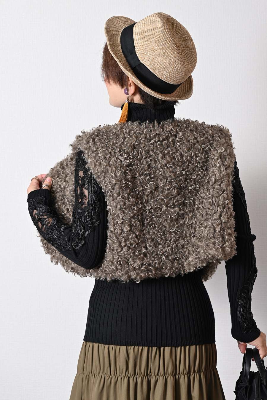 【Special Offer 45%OFF】美ゴージャスレースリブニットソー＋プードルファーショートベスト２点セットコーデ